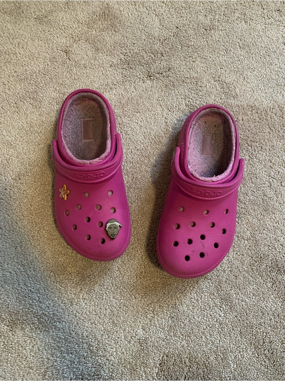 CROCS Classic Clog in Magenta with Fleece Lining